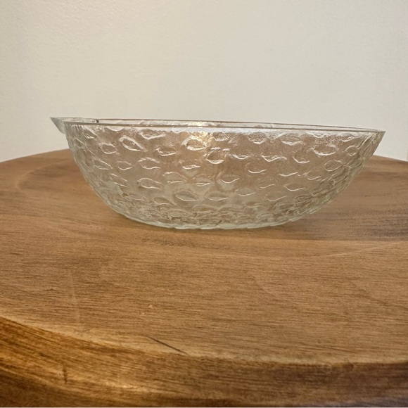 Vintage Strawberry Glass Trinket Candy Dish Textured Cottage Core Fruit Whimsy - Picture 4 of 12